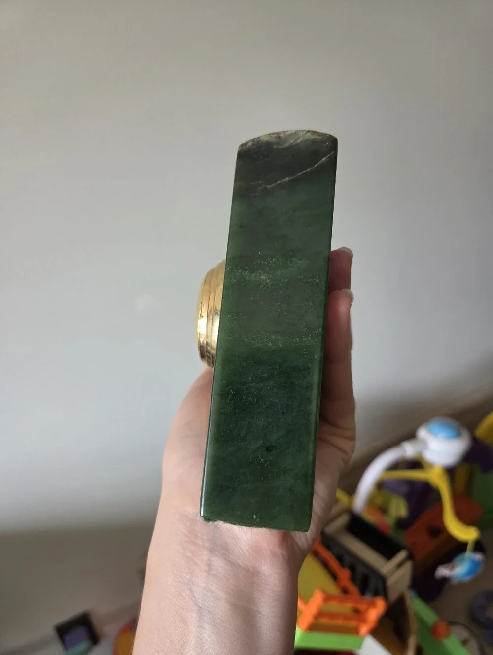 Vintage Triangle Stone Desk Clock – Polished Green Mineral with Gold-Tone Quartz
